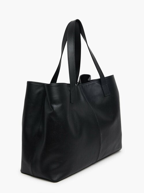 ILSE TOTE BLACK Allure & Co.